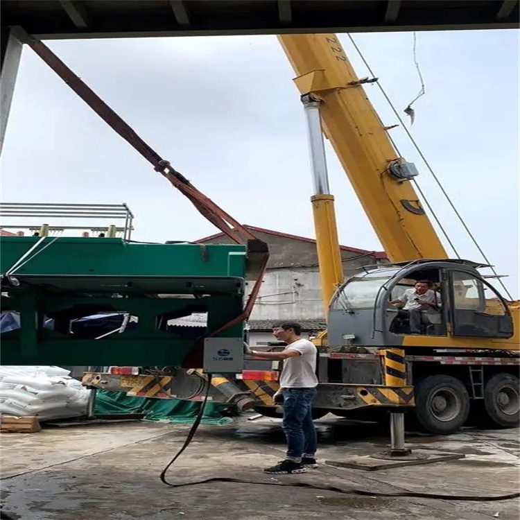 梁平吊风力发电机的吊车大概多少钱